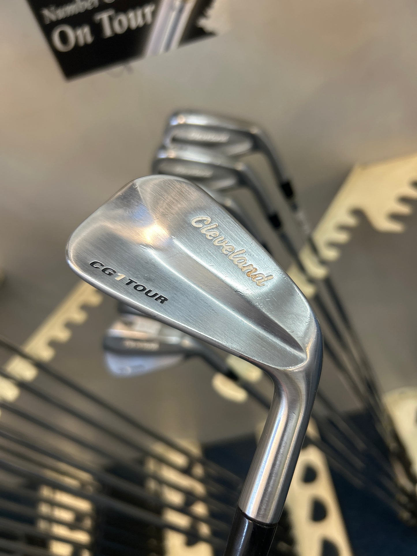 Cleveland CG1 TOUR (4-PW)