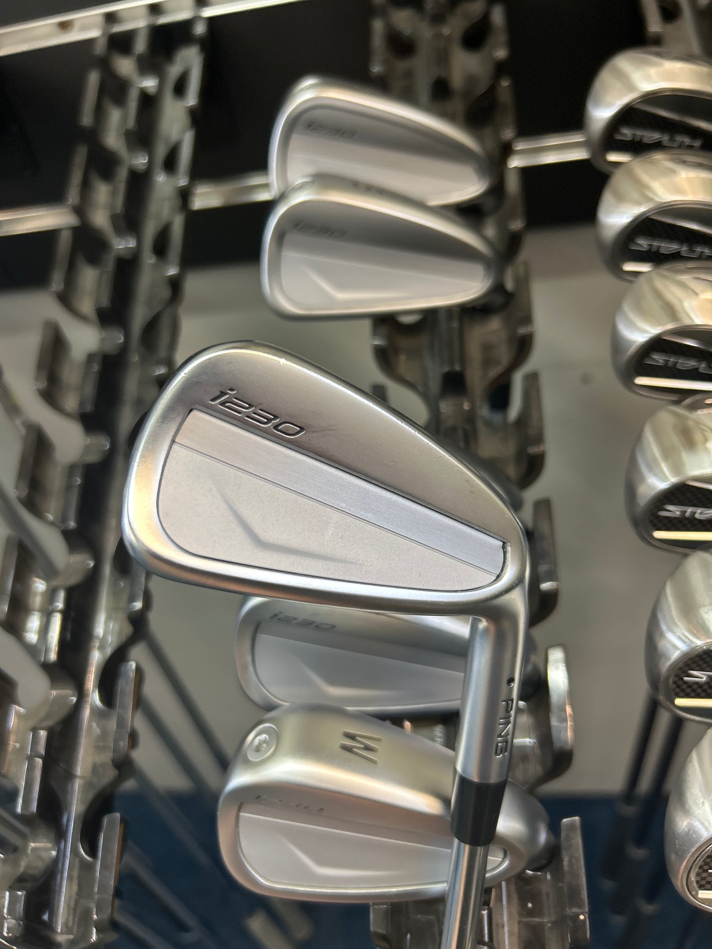 PING i230 (5-PW, Regular Flex)