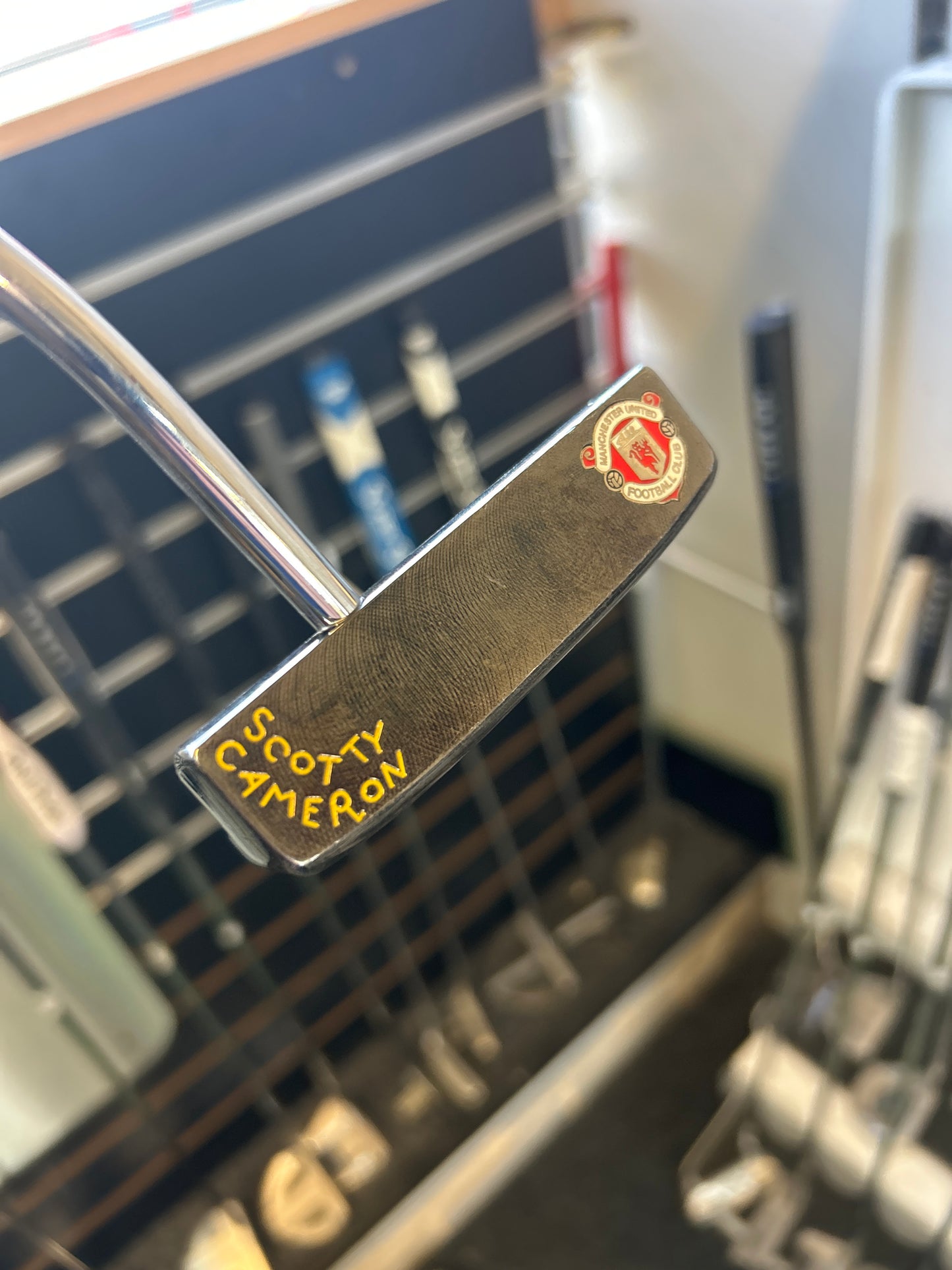 SCOTTY CAMERON NO5 STUDIO DESIGN (MAN UNITED) (LH)
