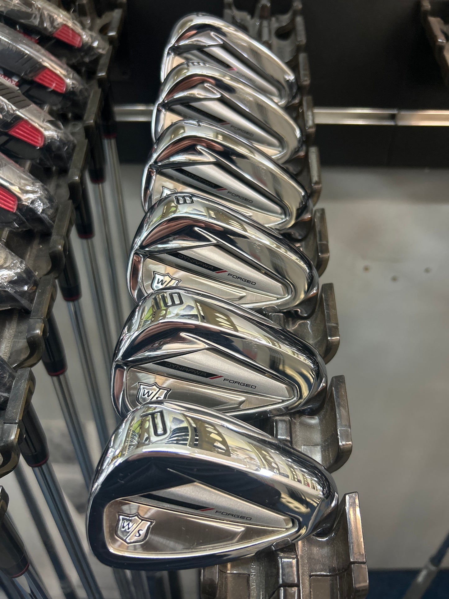 WILSON STAFF DYNRPWR FORGED (5-PW STIFF FLEX)