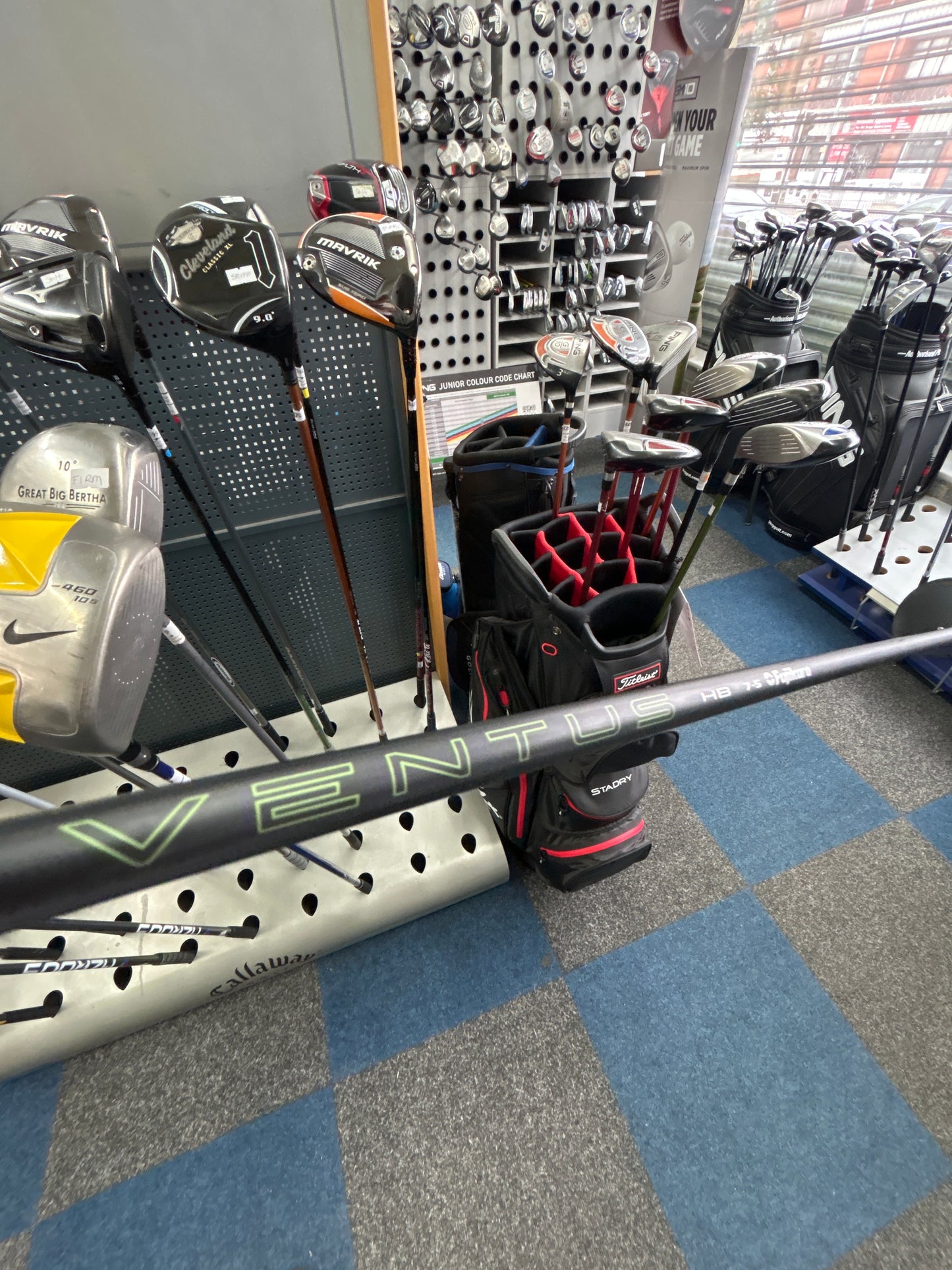 TAYLORMADE Qi35 3 HYBIRD (19* REGULAR FLEX)