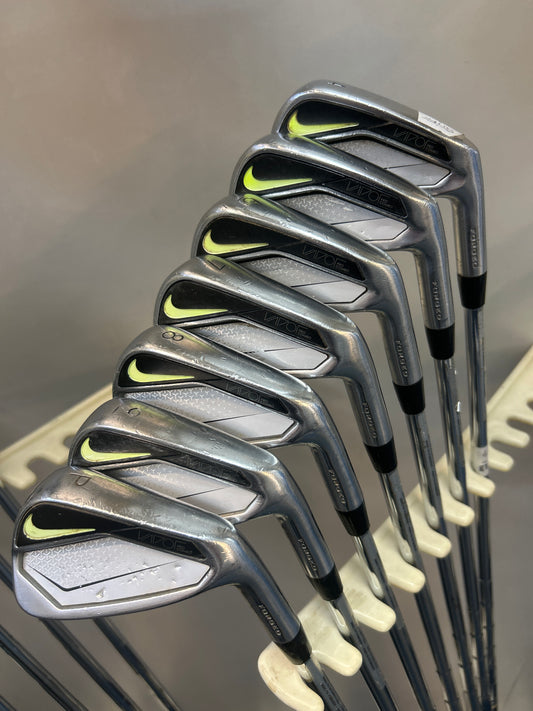 NIKE VAPOR PRO COMBO (4-PW)