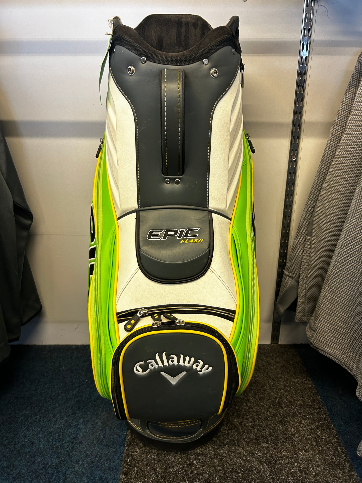 CALLAWAY EPIC FLASH TOUR BAG (GREEN/WHITE)