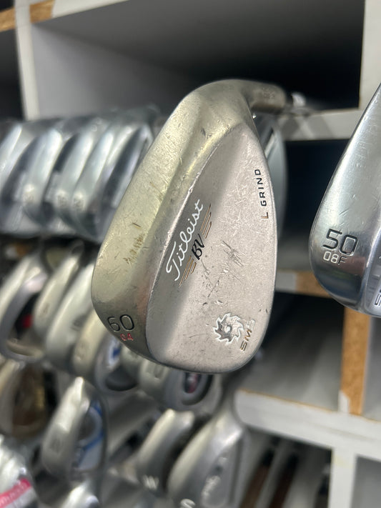 TITLEIST VOKEY SM5 60’’ L GRIND (4 Degrees Of Bounce)