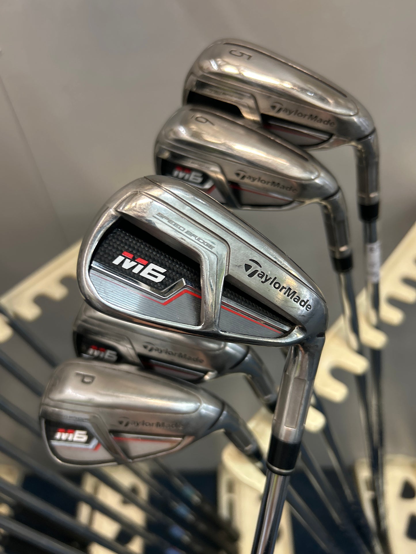 TaylorMade M6 (5-PW REGULAR FLEX)