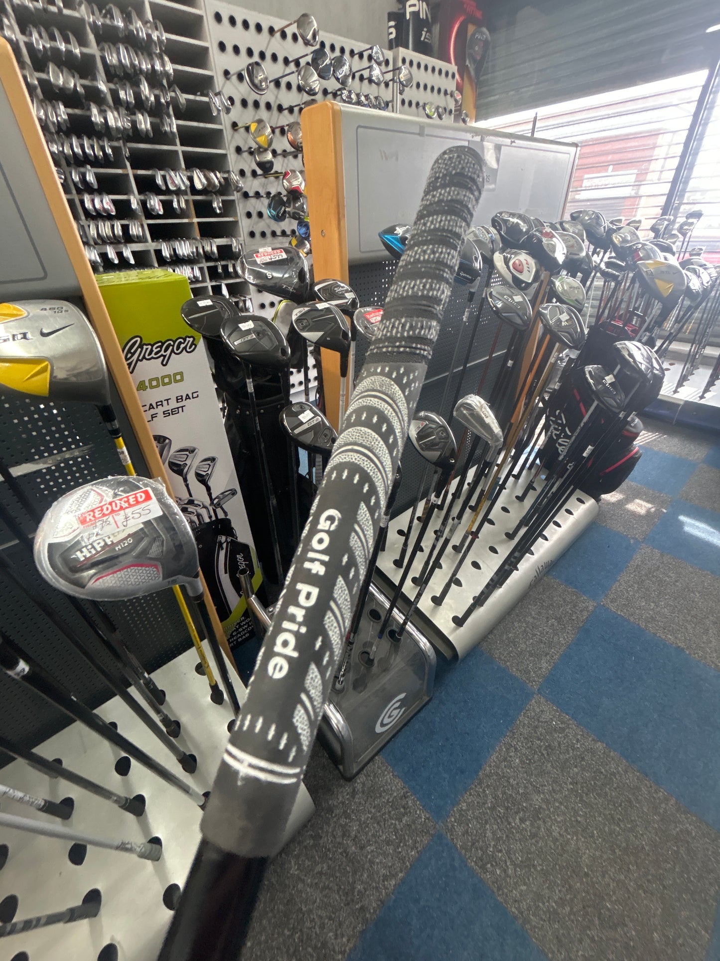 TAYLORMADE QI10 MAX 6 HYBRID (SOFT REGULAR FLEX)